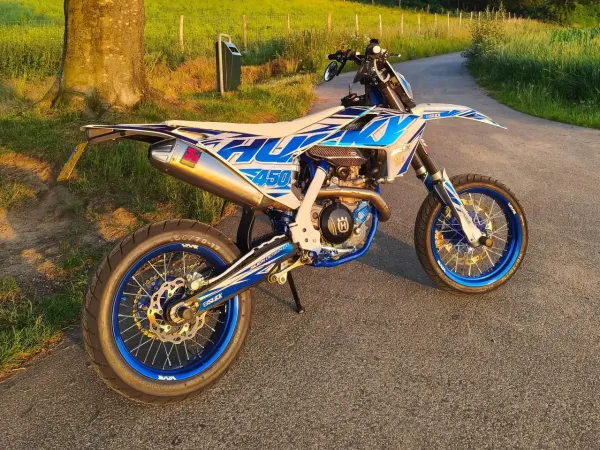 2017 Husqvarna FE 450 - € 7.250 · Bieden (1/1)