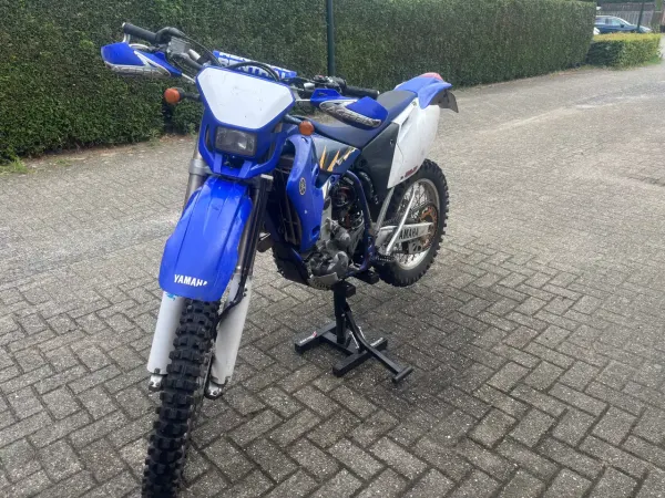 2005 Yamaha WR 450 - € 2.500 (1/1)