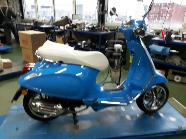 2018 Vespa Primavera - € 2.500 (1/1)
