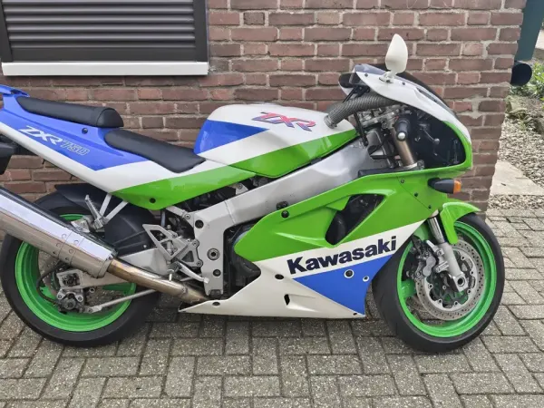 1992 Kawasaki ZXR 750 - € 8.500 (1/1)