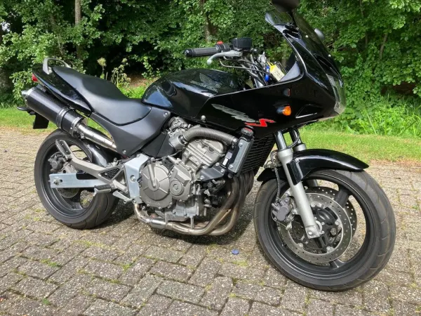 2002 Honda CB 600 F Hornet - € 2.850 (1/1)