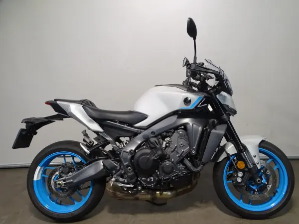 2025 Yamaha MT 09 - €10,990 (1/1)