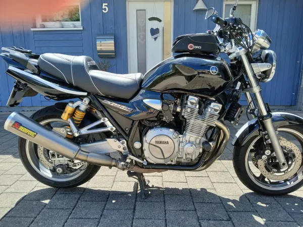2007 Yamaha XJR1300 - € 3.020 (1/1)