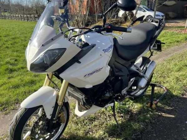 Year unknown Triumph Tiger 1050 - Bidding (1/1)