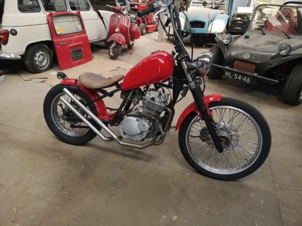 Year unknown Suzuki GN 250 - €750 · Bidding (1/1)