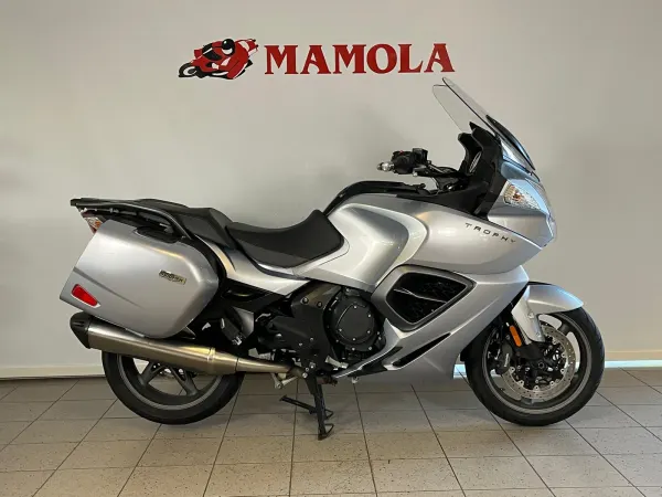 2013 Triumph Trophy 1200 - €5,900 (1/1)
