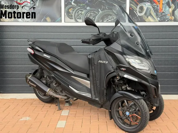 2023 Piaggio MP3 530 HPE Advance Exlusive - €11,695 (1/1)