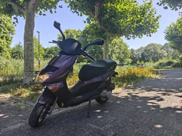 1998 Aprilia Leonardo 150 Motorscooter - € 1.500 · Bieden (1/1)