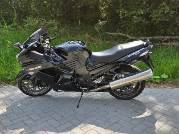 2009 Kawasaki ZZR 1400 - € 4.750 · Bieden (1/1)