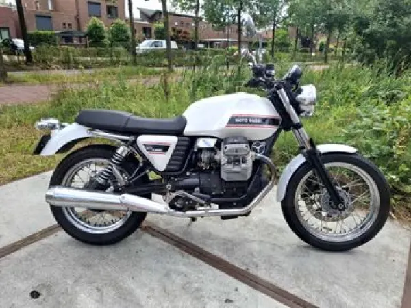 2008 Moto Guzzi V 7 Classic - €4,950 (1/1)