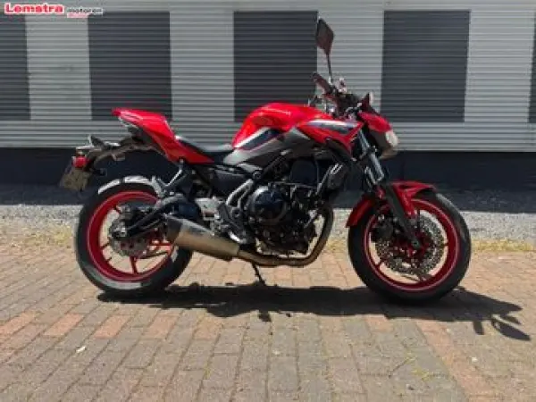 2022 Kawasaki Z650 50th Anniversary - € 6.850 · Bieden (1/1)