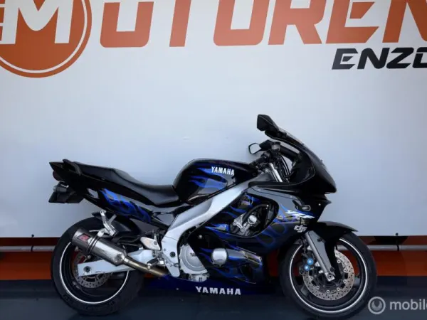 2002 Yamaha YZF 600 - €1,490 (1/1)