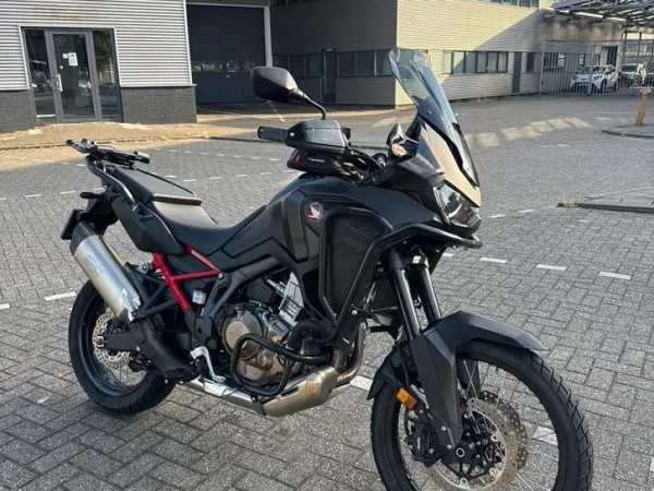 2022 Honda CRF 1100 Africa Twin - € 14.450 (1/1)