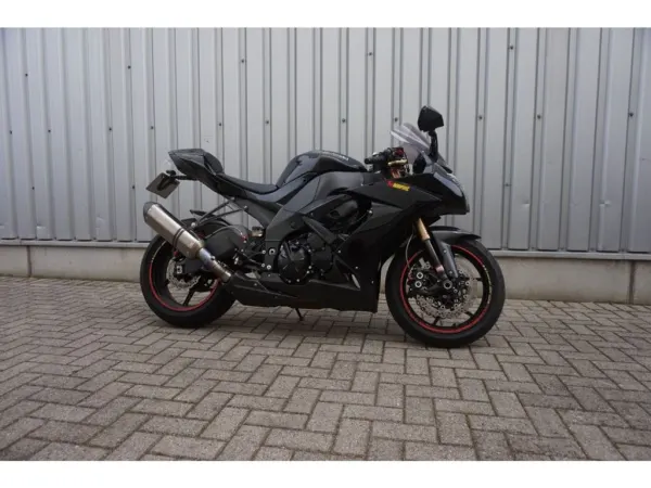 2008 Kawasaki ZX 10R - € 7.450 (1/1)