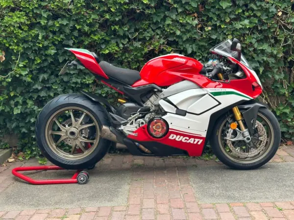 2018 Ducati Panigale V4 S - €28,995 (1/1)