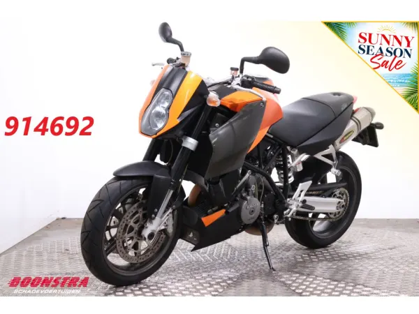 2006 KTM 990 SuperDuke Akrapovic 17.936 km! (bj 2006) - € 3.950 (1/1)