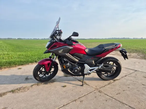 2019 Honda nc750x dct Automaat 2019 - € 7.250 · Bieden (1/1)