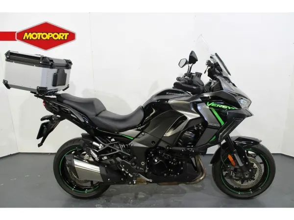 2025 Kawasaki Versys 1100 S - €15,850 (1/1)