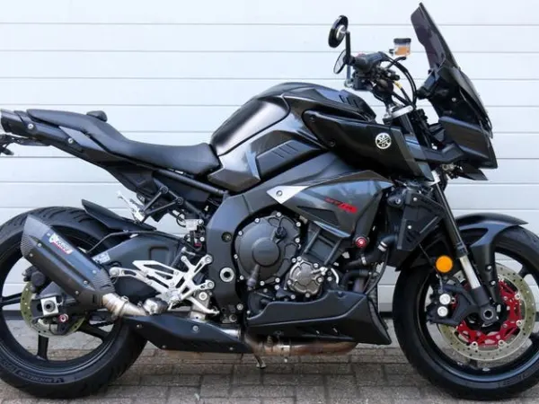2017 Yamaha MT 10 - Gereserveerd (1/1)