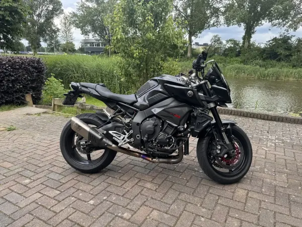 2016 Yamaha MT-10 - € 10.750 · Bieden (1/1)