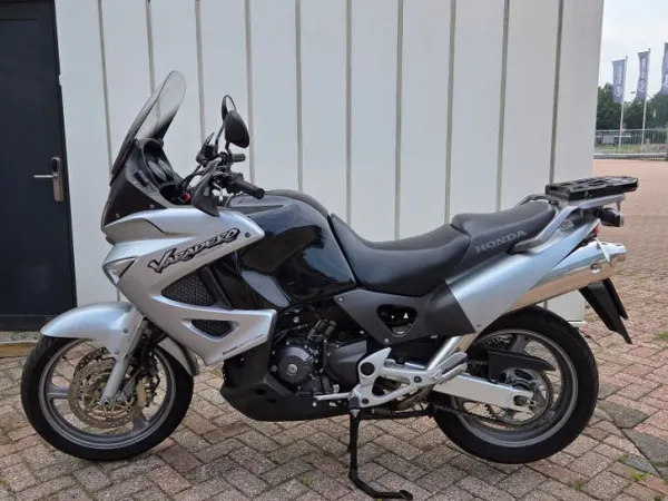 2003 Honda Varadero - € 3.000 · Bieden (1/1)