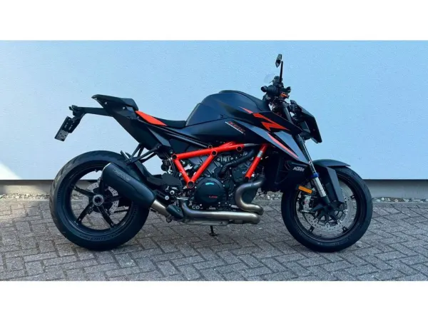 2025 KTM 1390 Super Duke R - € 19.990 (1/1)