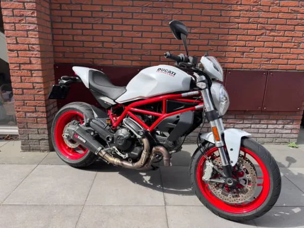 2018 Ducati Monster 797+ - €7,999 · Bidding (1/1)