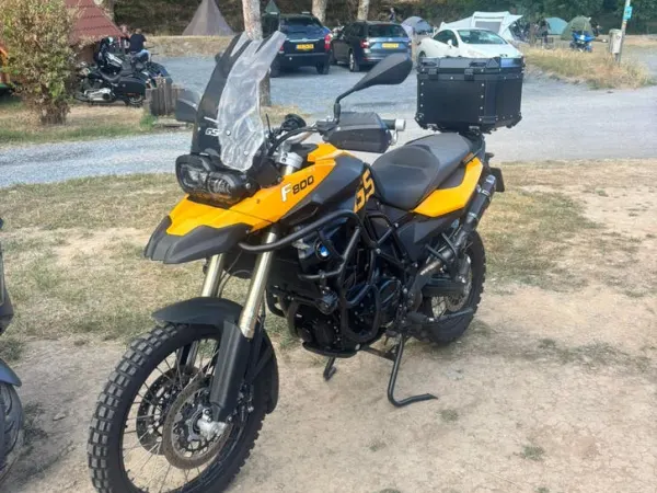 Bouwjaar onbekend BMW F 800 GS - € 6.000 · Bieden (1/1)