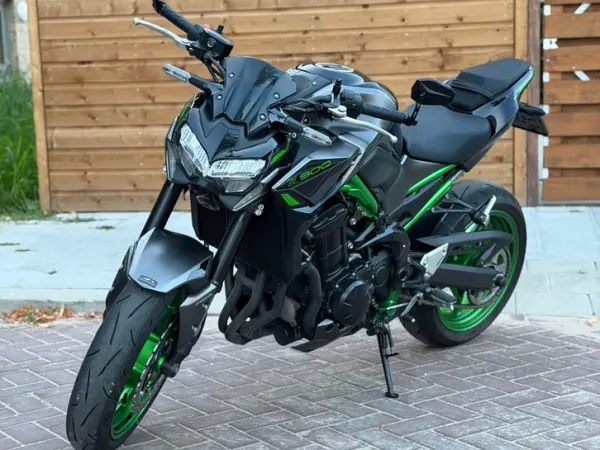 2024 Kawasaki Z 900 - €9,450 · Bidding (1/1)
