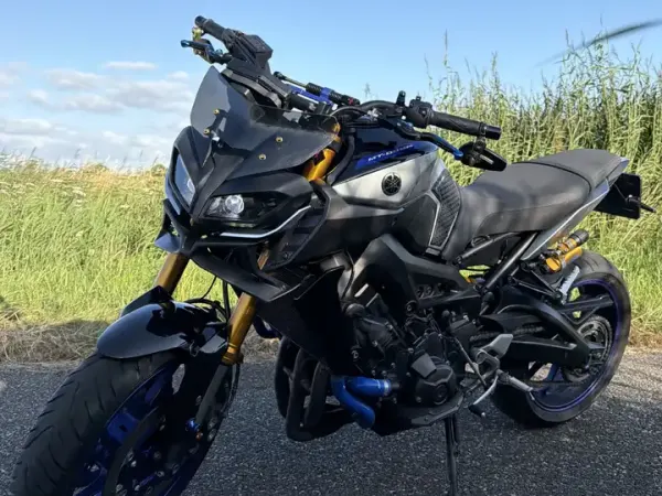 2020 Yamaha MT-09 - €9,300 · Bidding (1/1)