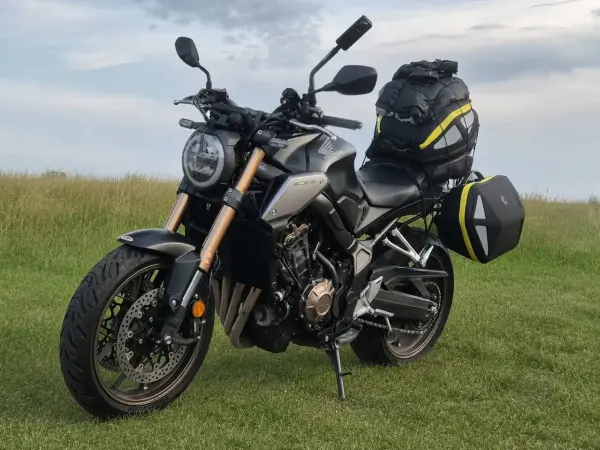 2021 Honda CBR 650 - € 7.250 (1/1)