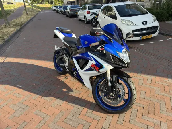 2006 Suzuki GSX-R 600 - € 7.300 (1/1)