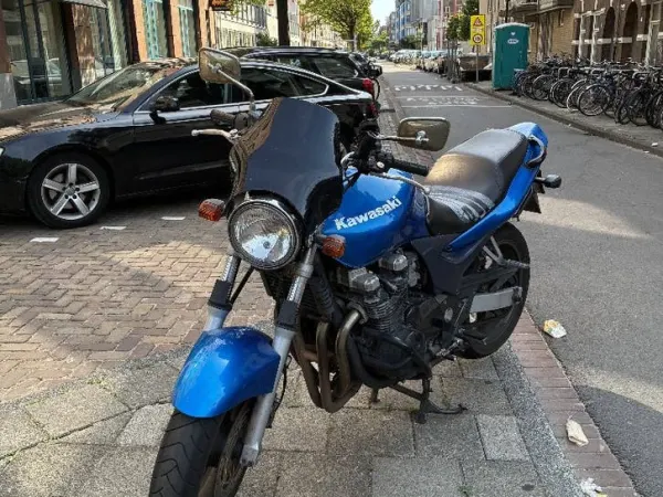 2003 Kawasaki ZR-7 - Bieden (1/1)