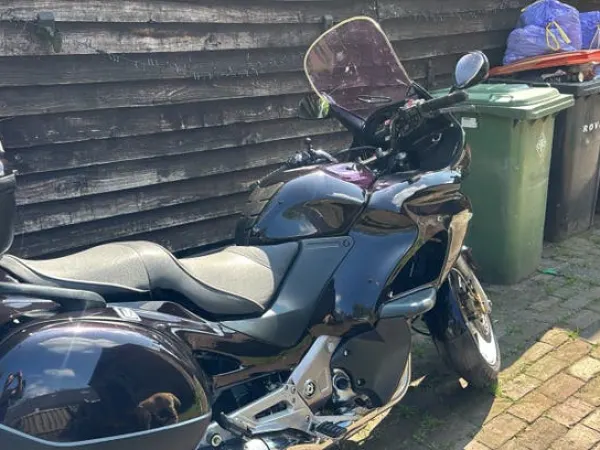 Year unknown Honda Deauville - €700 · Bidding (1/1)