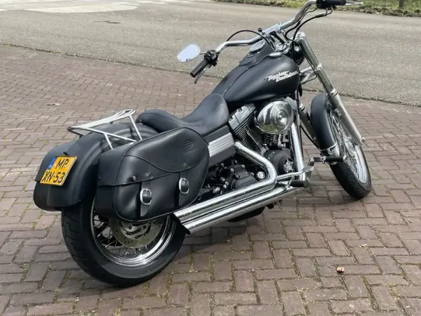 2006 Harley-Davidson Dyna Street Bob - €10,500 (1/1)