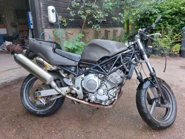 Bouwjaar onbekend Yamaha TRX 850 - Bieden (1/1)