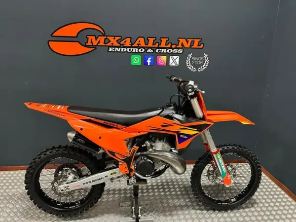 2026 KTM 300 SX 2026 19 uur ! TBi 2-takt E-Start ! No 125 250 350 - €7,849 (1/1)