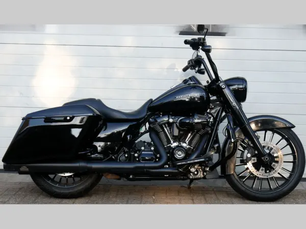 2019 Harley-Davidson Road King Special Flhrxs - € 19.999 (1/1)