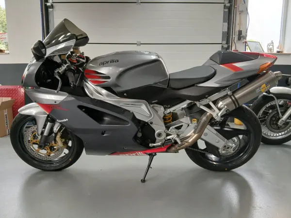 2007 Aprilia RSV Mile 1000 RR . 2007 . NL Motor . Super Mooi . - €4,750 (1/1)