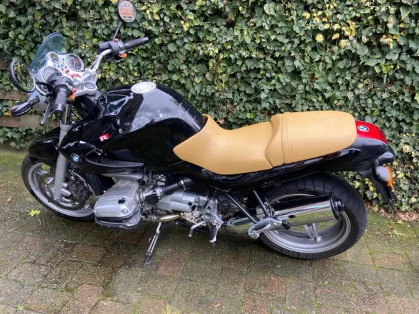 Bouwjaar onbekend BMW R 850 R - € 3.500 · Bieden (1/1)