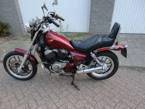 1986 Honda Shadow - € 1.200 · Bieden (1/1)