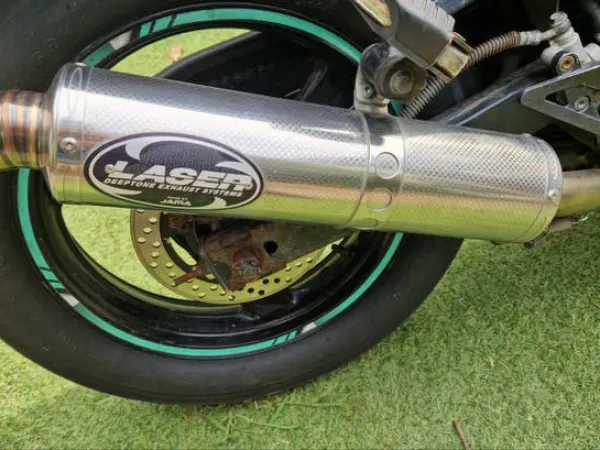 Bouwjaar onbekend Kawasaki GPZ 500S-Sportieve Toermotor Voor Loop of Sloop - Bieden (1/1)