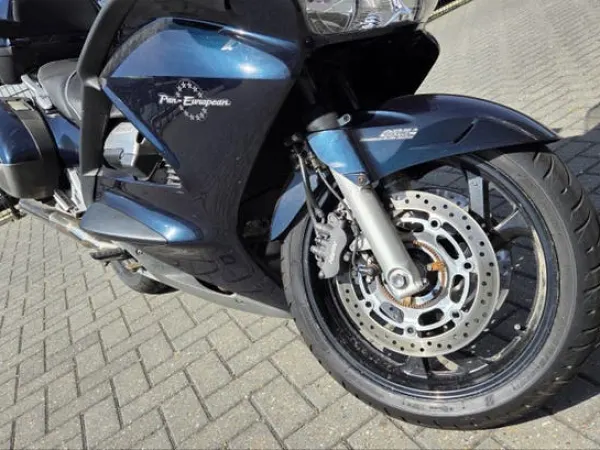 2002 Honda ST1300 Pan-European Toermotor - €3,250 · Bidding (1/1)