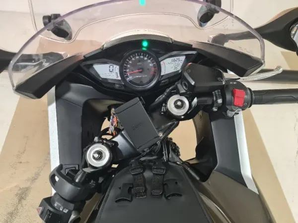 2014 Honda VFR - € 13.000 · Bieden (1/1)