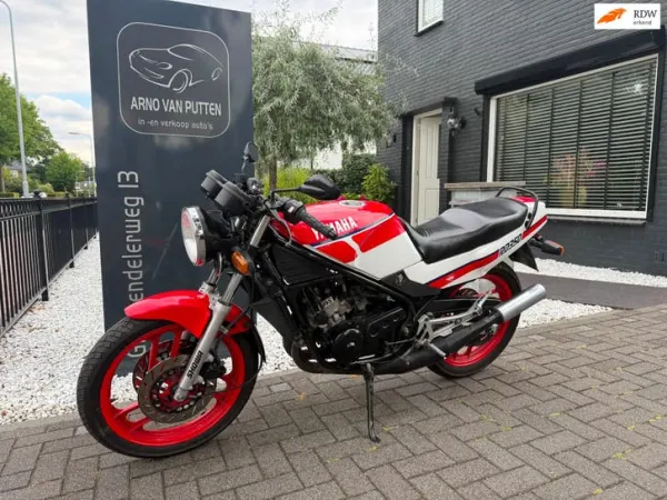 1986 Yamaha RD 350 - €7,000 (1/1)