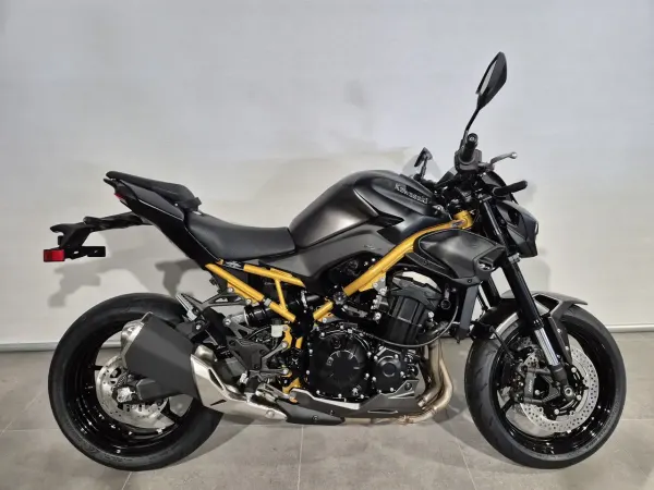 2026 Kawasaki Z 900 - €11,299 (1/1)