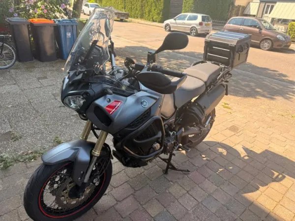 Bouwjaar onbekend Yamaha xt1200 Super Tenere - € 6.300 · Bieden (1/1)