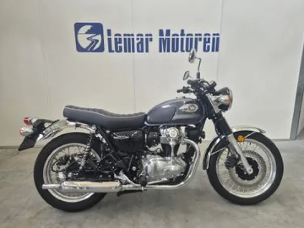 2023 Kawasaki W800 - €8,399 (1/1)