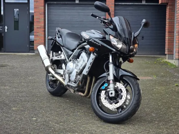 2002 Yamaha FZS 1000 Fazer - € 2.400 · Bieden (1/1)