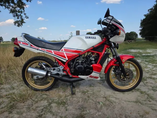 1983 Yamaha rd 350 Ypvs 31k - €8,750 · Bidding (1/1)